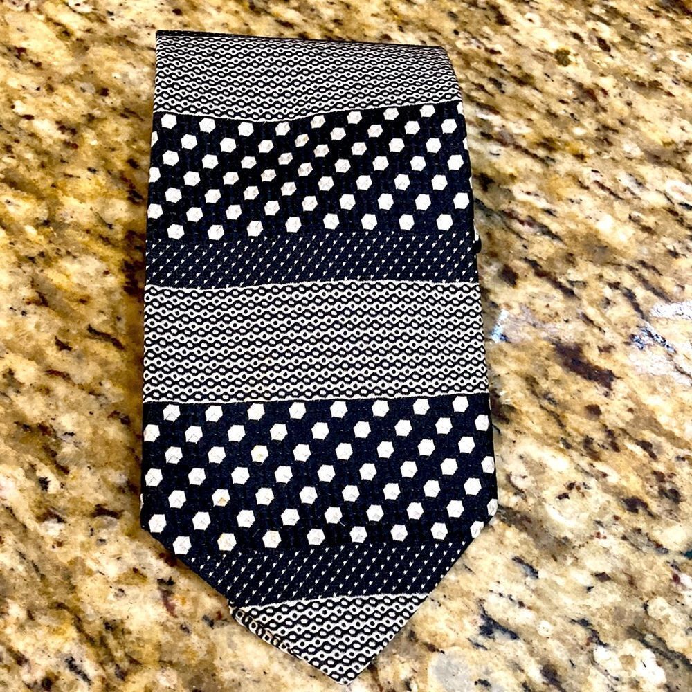 Bruno piattelli. Pure silk tie